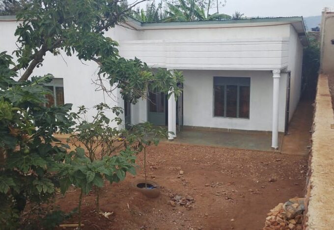 House for sale in Muyumbo