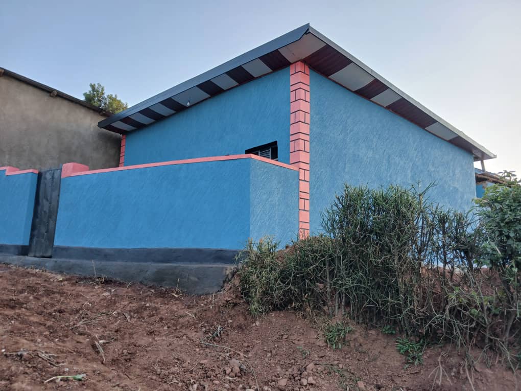 house for sale at Muyumbu ( Kwivi)