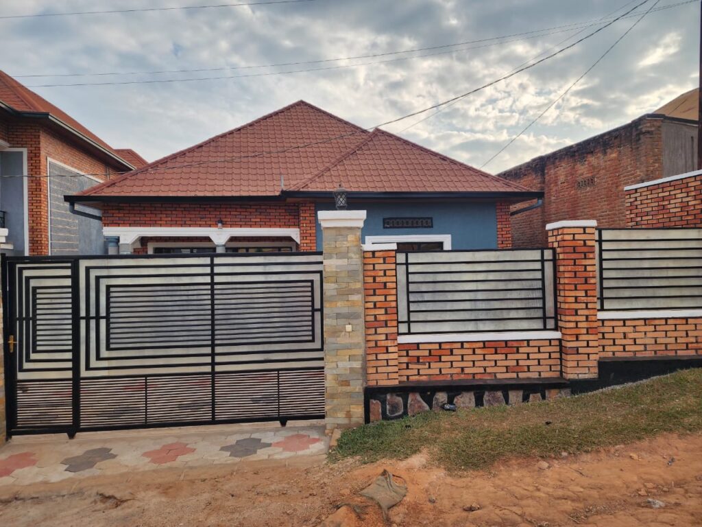 House for sale in Kanombe